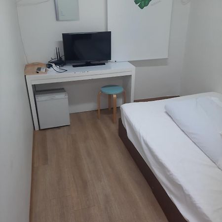 Elo Hostel Seoel Buitenkant foto
